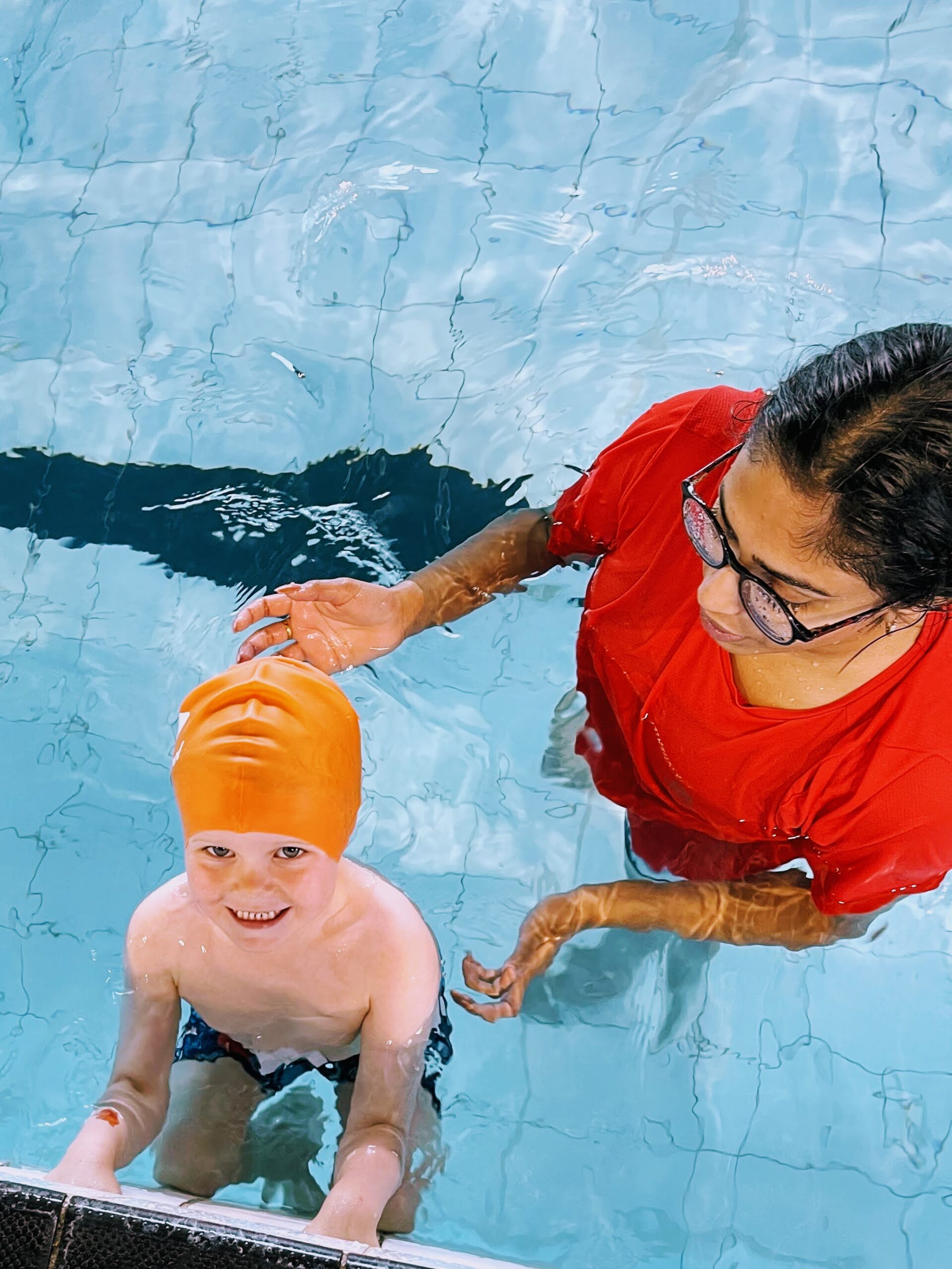 image00199 baby swimming with noodle
