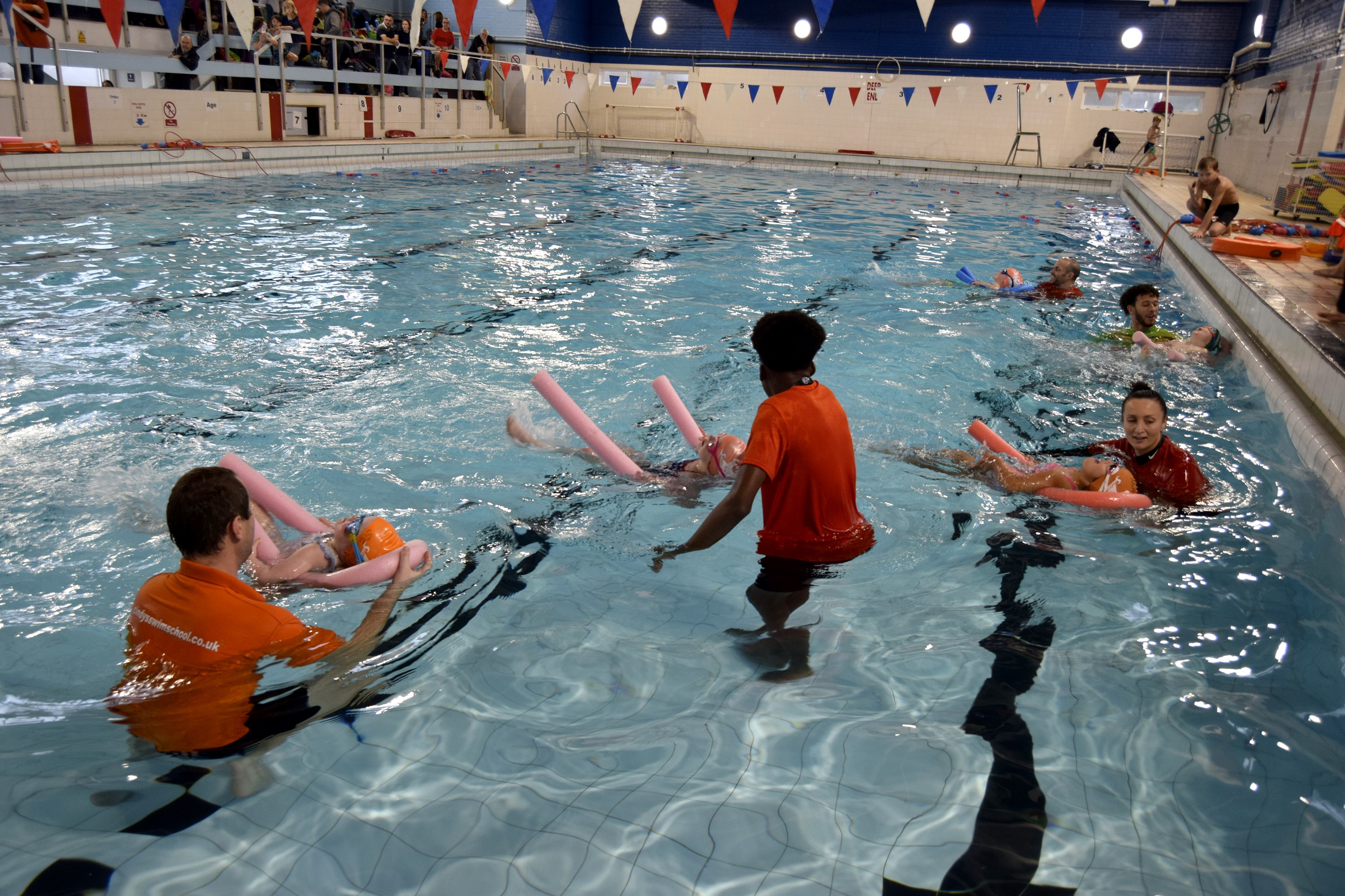 childrens swimming lessons