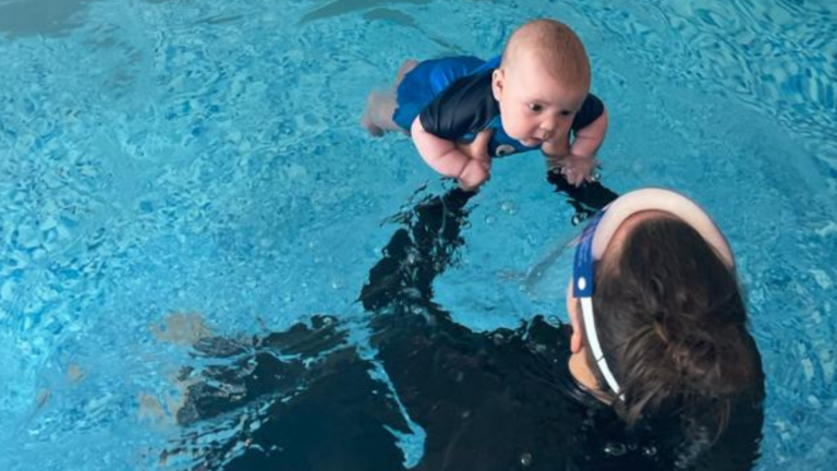 newborm baby swimming classes